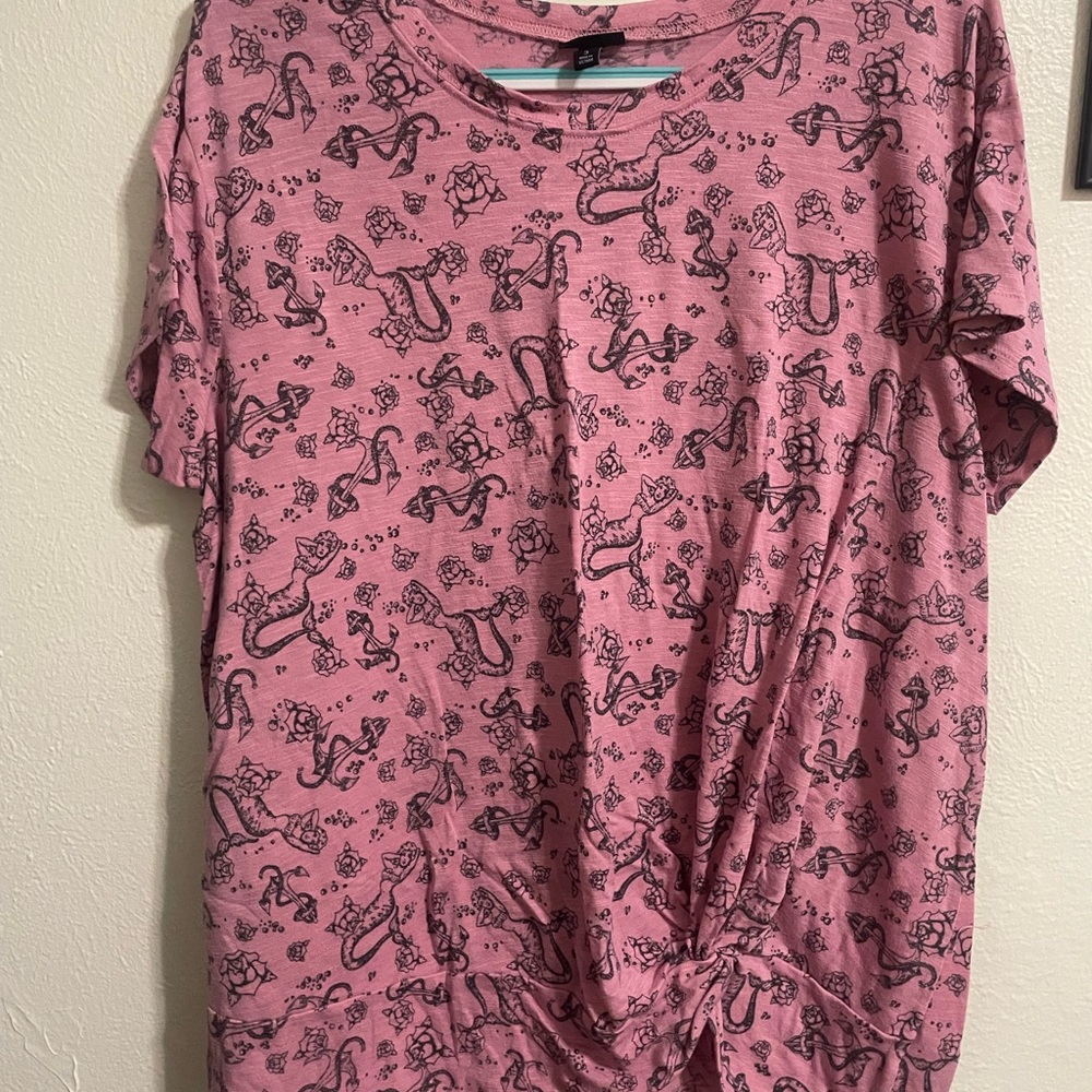 Torrid T-shirt
